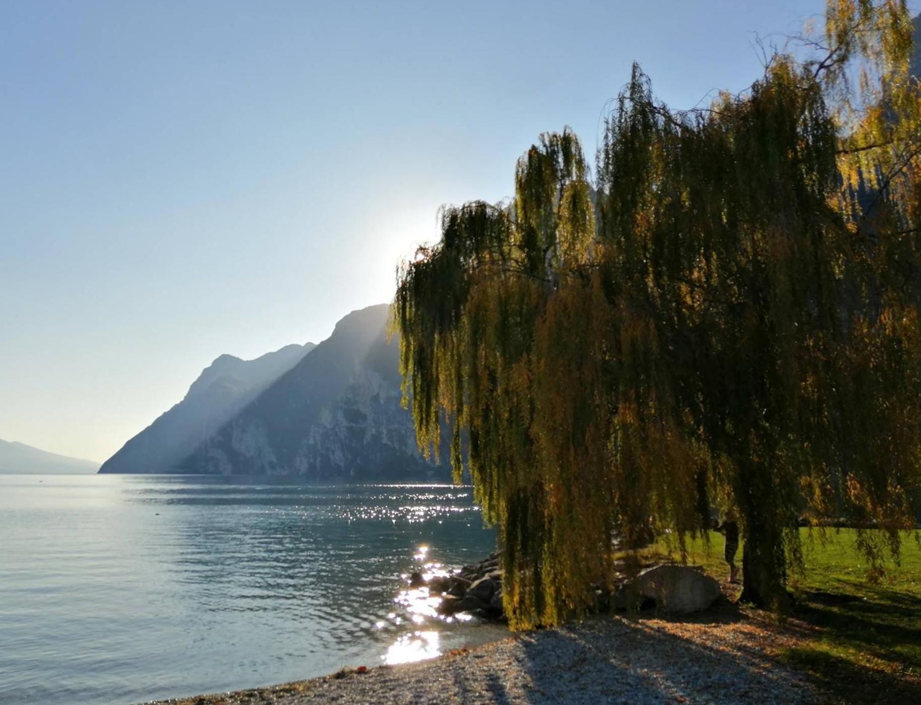 Apartments Garda Lake 加尔达湖滨 外观 照片